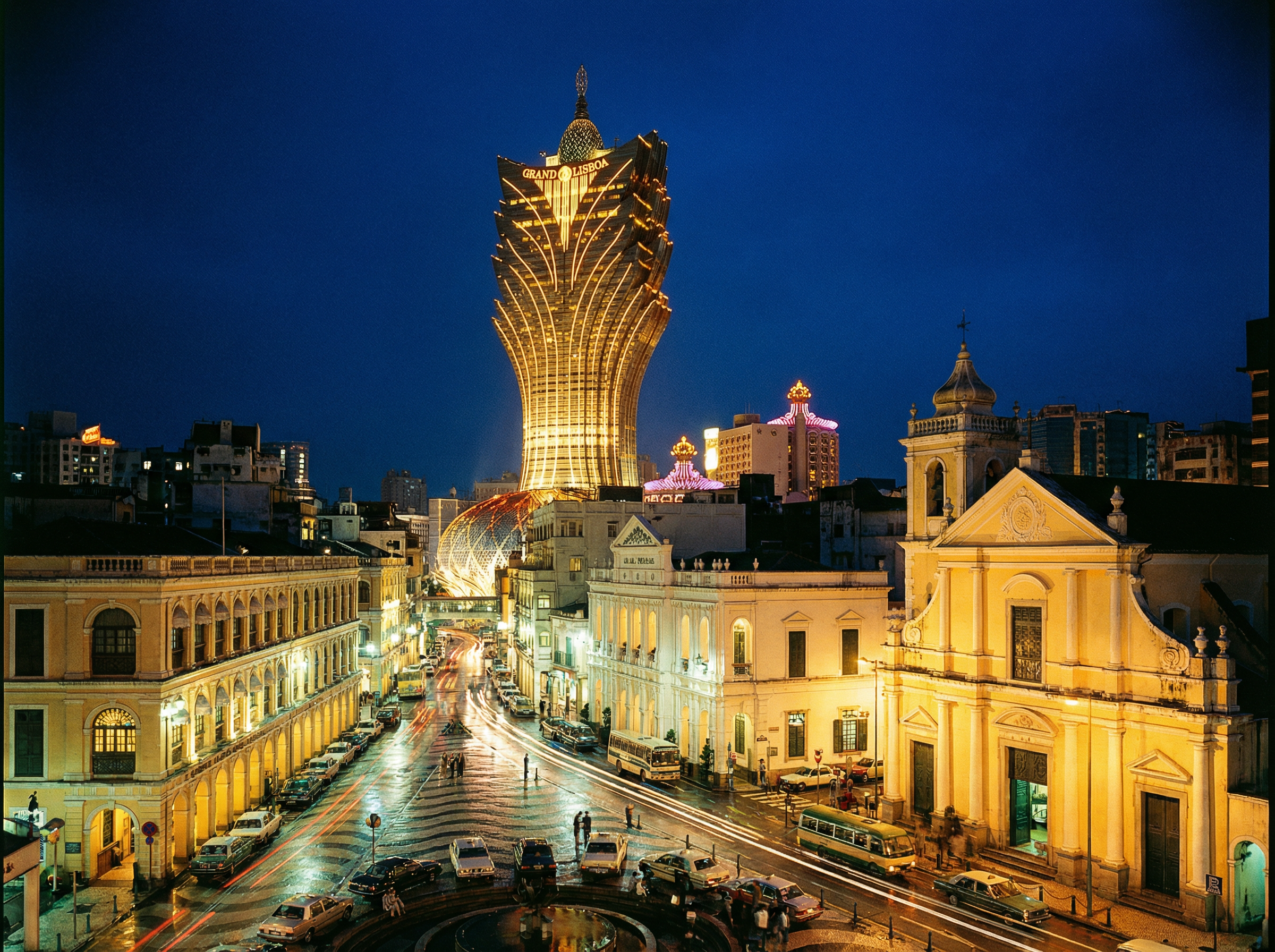 澳门天空彩票 - 新葡京娱乐场夜景